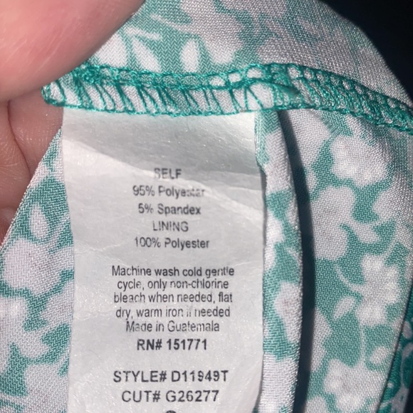 Kaileigh Stitch Fix Tasha Knit Dress Sleeveless Stretch Floral Green Small - Picture 9 of 9